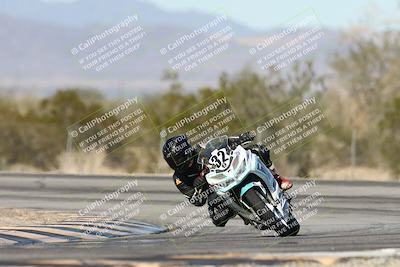 media/Dec-07-2025-CVMA (Sun) [[3e7d2de5dc]]/Race 5-Formula UL-CVMA Hooligans-American Thunder/